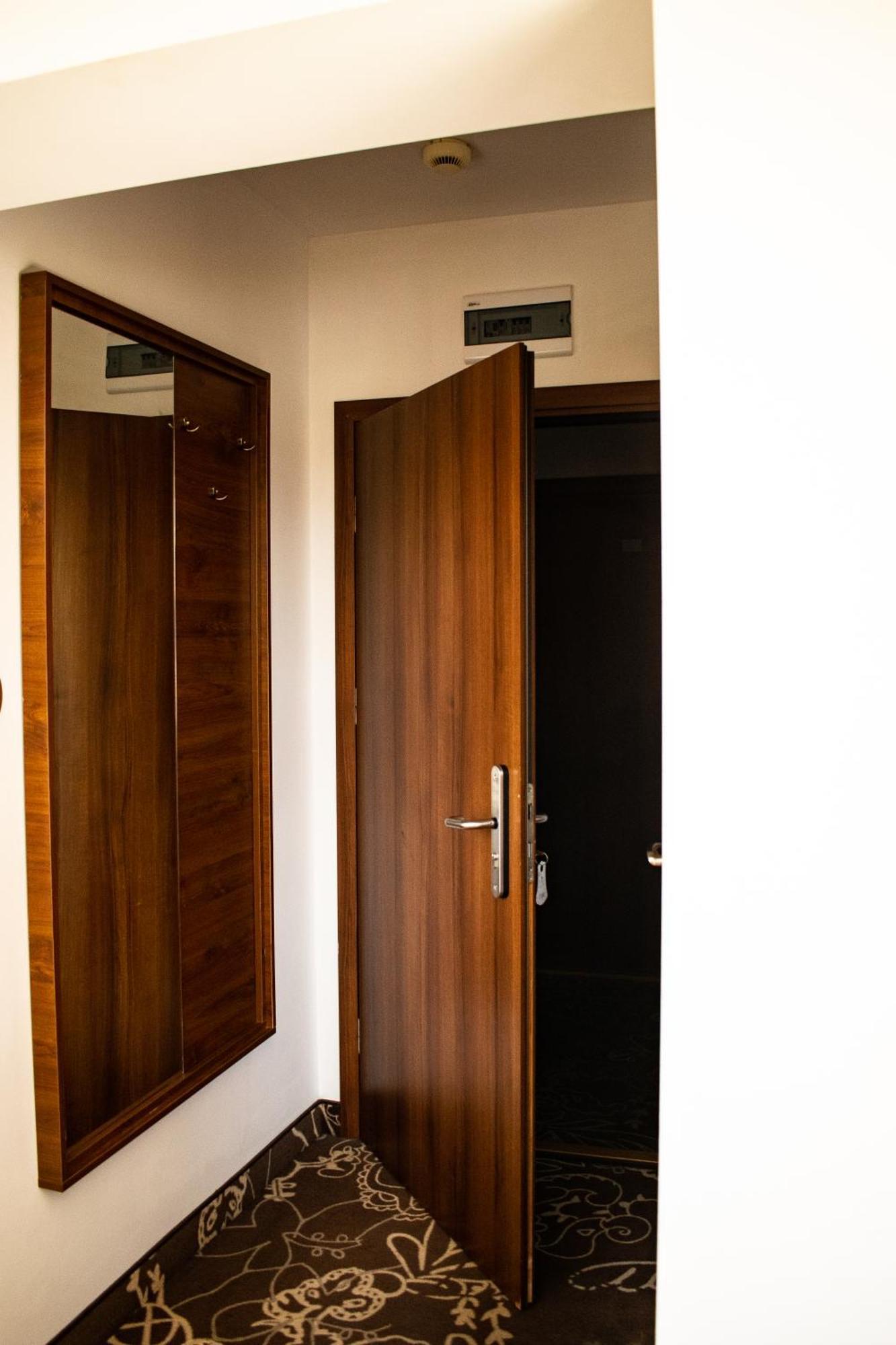 Hotel Pruski Orneta エクステリア 写真