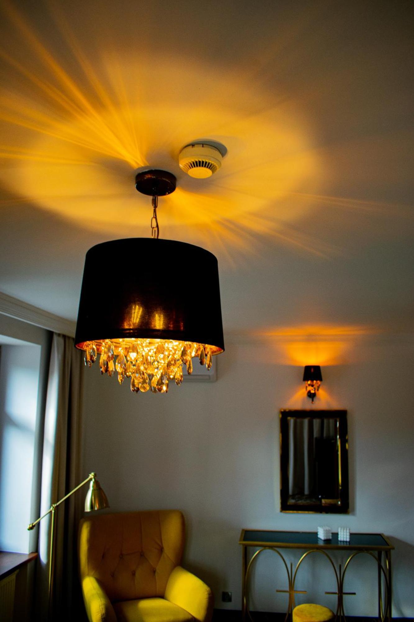 Hotel Pruski Orneta エクステリア 写真