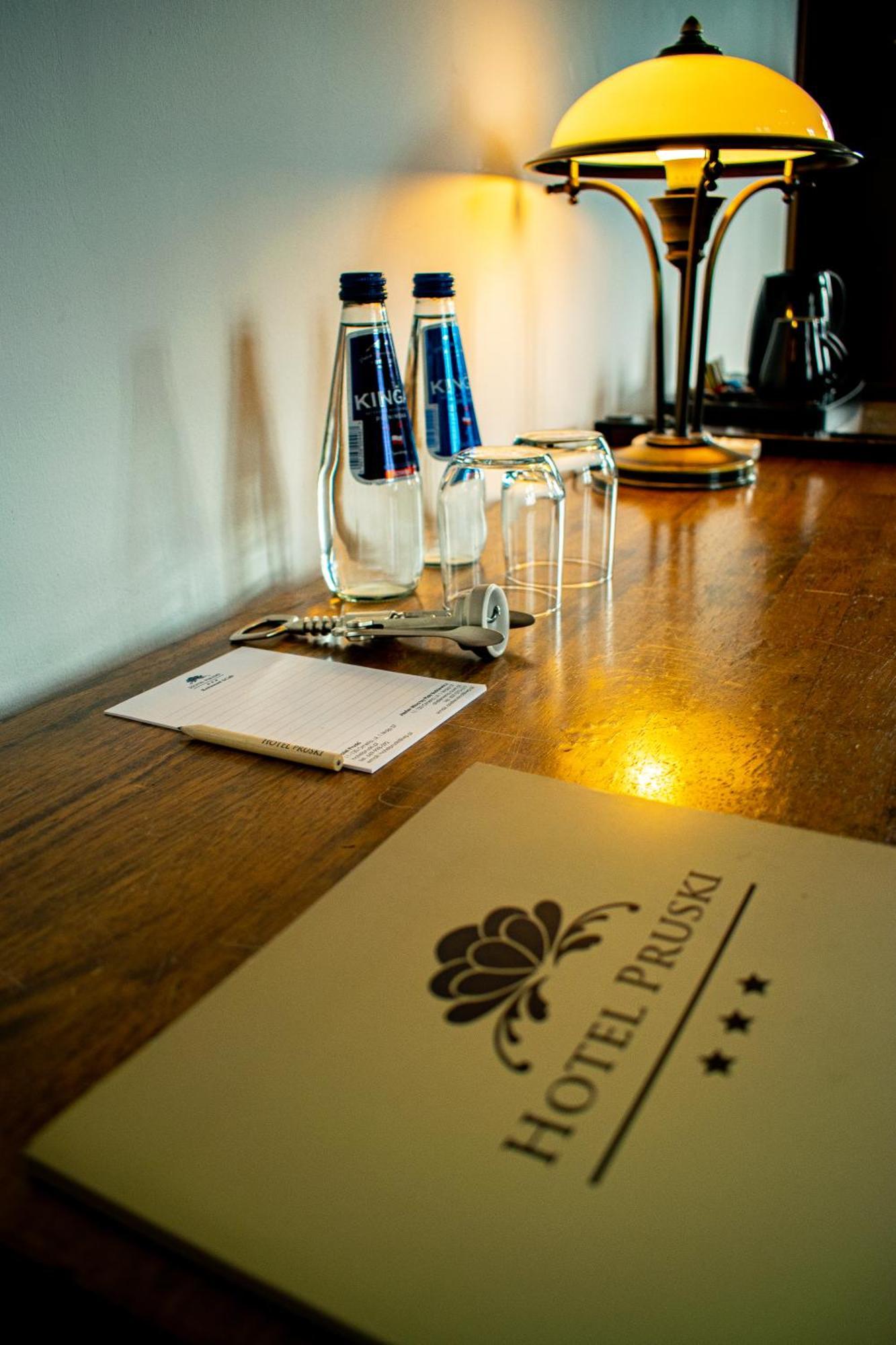 Hotel Pruski Orneta エクステリア 写真